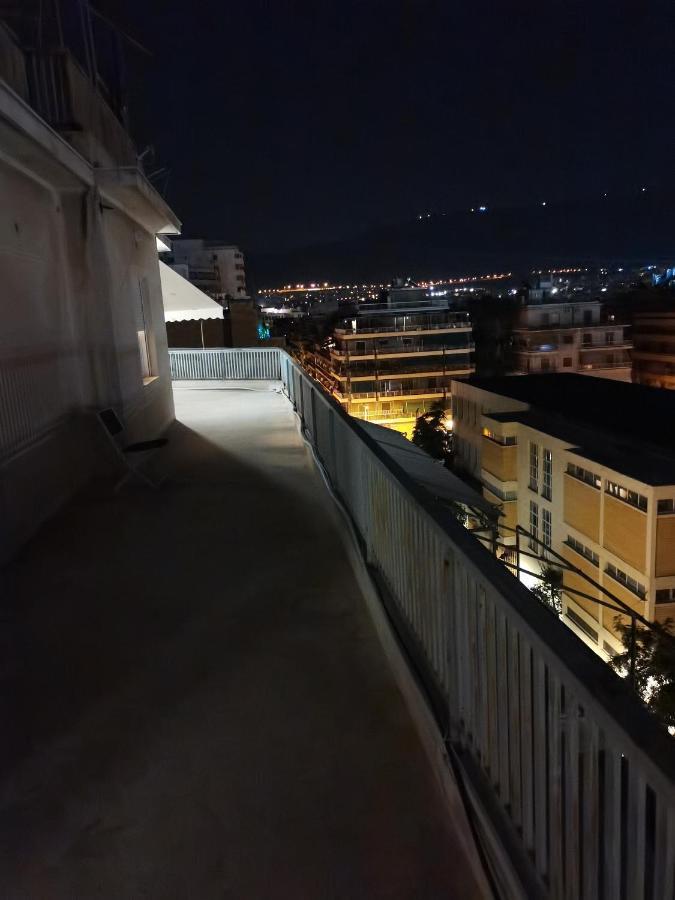 Penthouse Spacious W Super Wifi & Terrace, 2 Min From Metro أثينا المظهر الخارجي الصورة