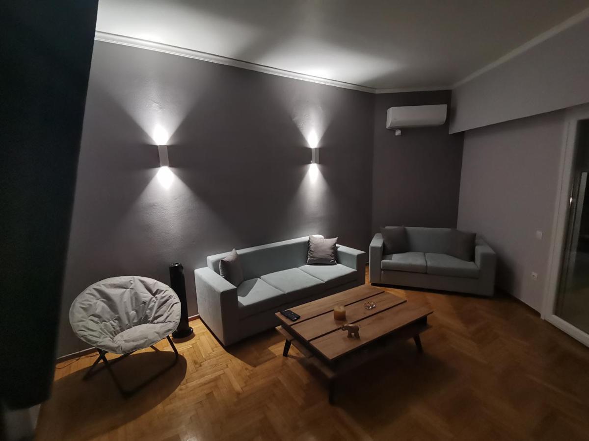 Penthouse Spacious W Super Wifi & Terrace, 2 Min From Metro أثينا المظهر الخارجي الصورة