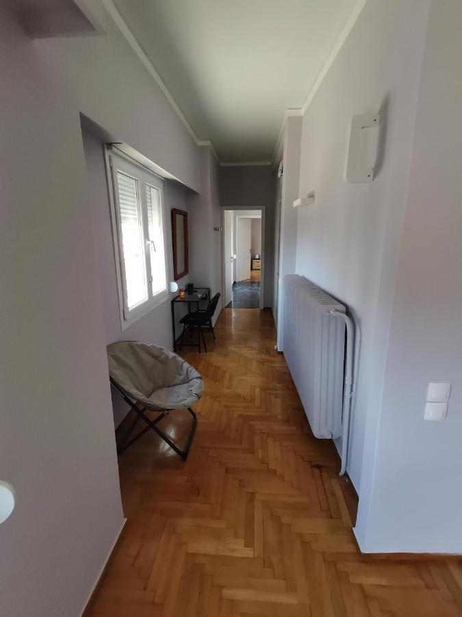Penthouse Spacious W Super Wifi & Terrace, 2 Min From Metro أثينا المظهر الخارجي الصورة